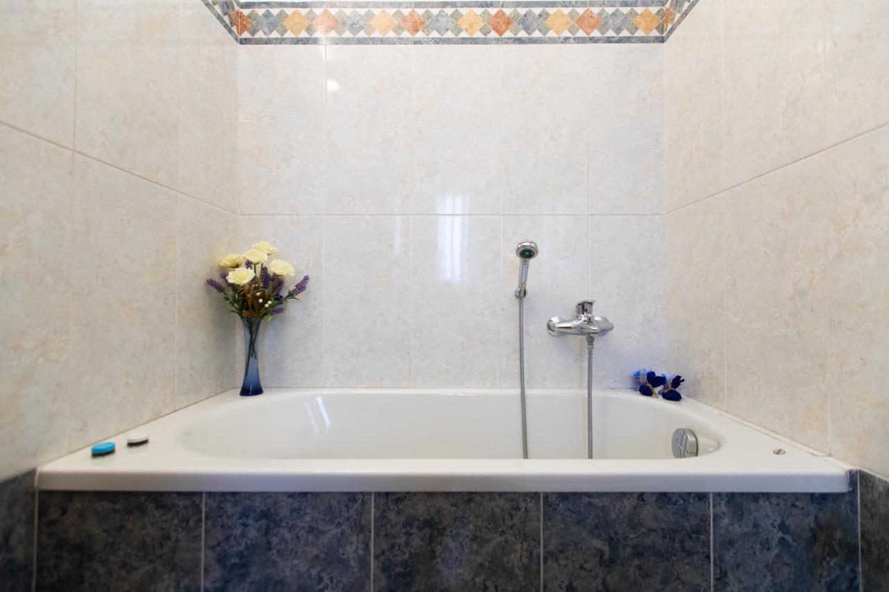 Hotel Anfol à Bari Extérieur photo